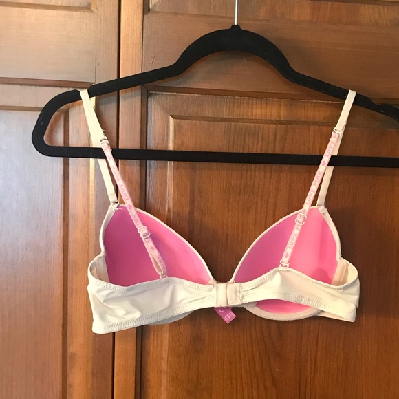 Victoria’s Secret PINK bra - Picture 3 of 5